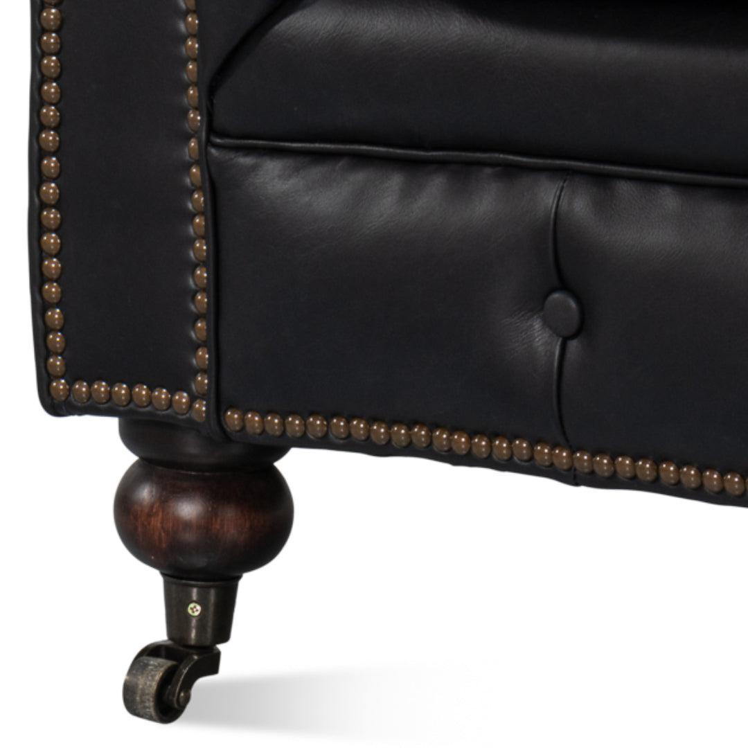 Canapé Chesterfield capitonné en cuir noir Club Room