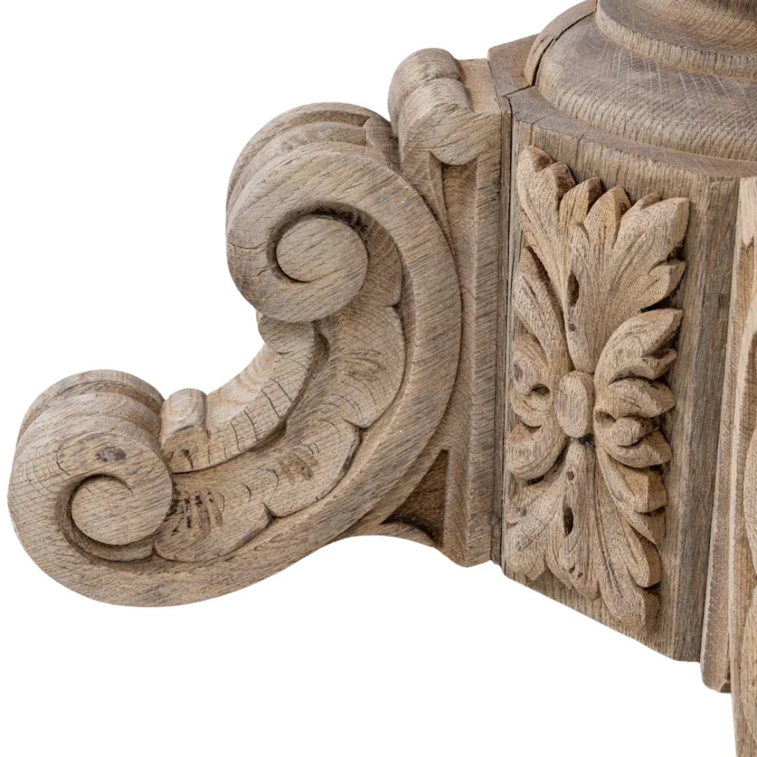Table d'appoint richement sculptée Laurent, vers 1900