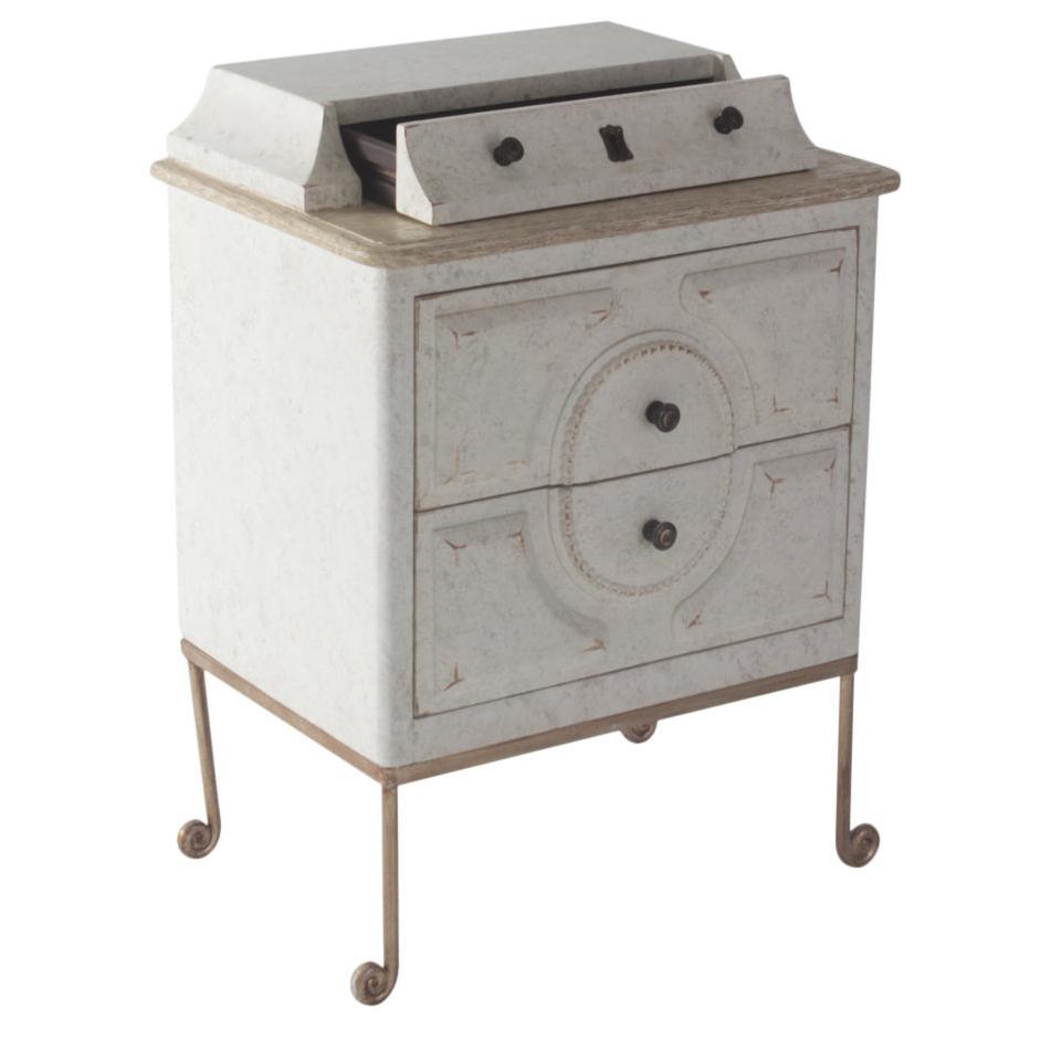 Table de chevet à tiroir secret de style shabby chic français