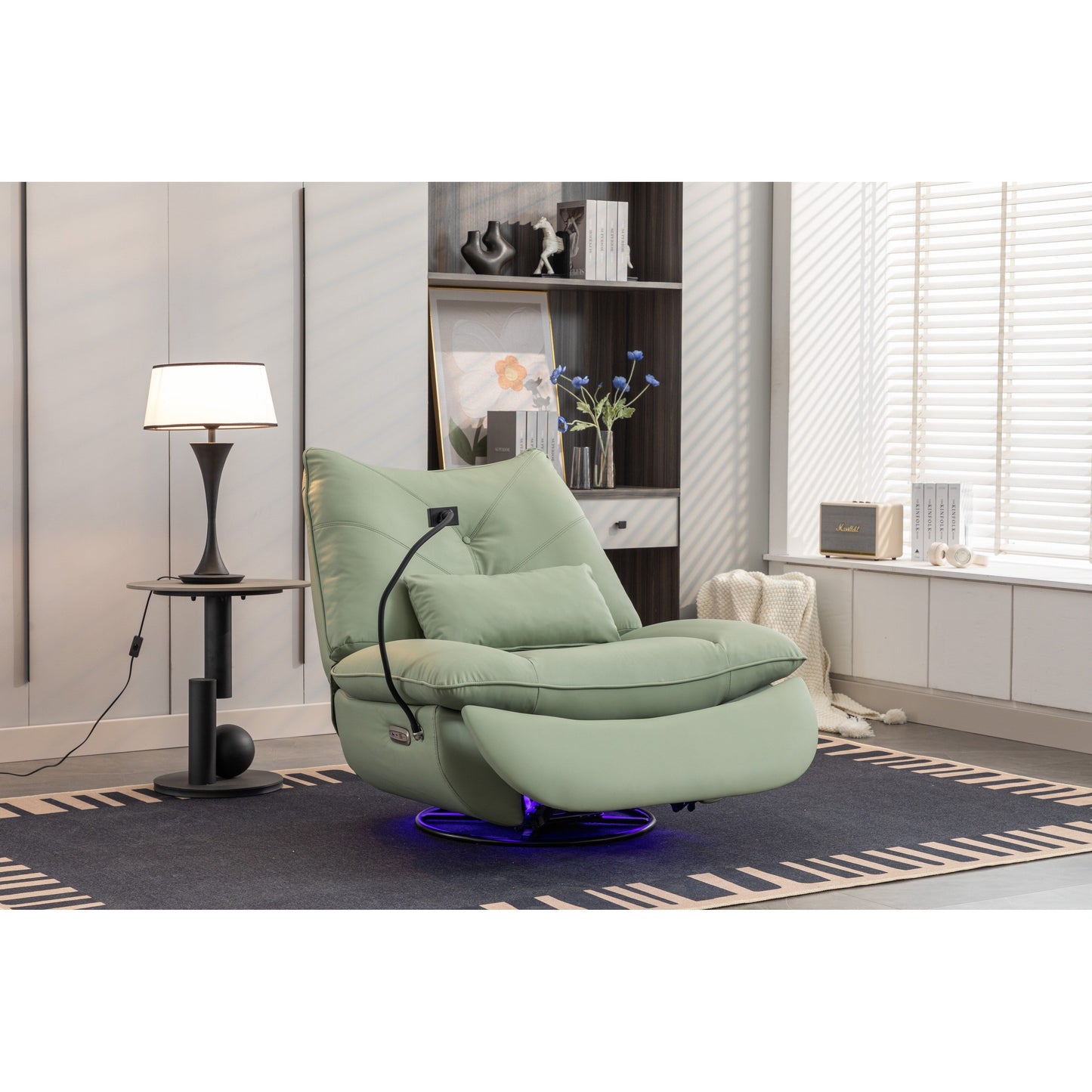 Fauteuil inclinable pivotant et électrique avec haut-parleurs Bluetooth, support de téléphone, ports de chargement USB et Type-C, rangement dissimulé dans les accoudoirs