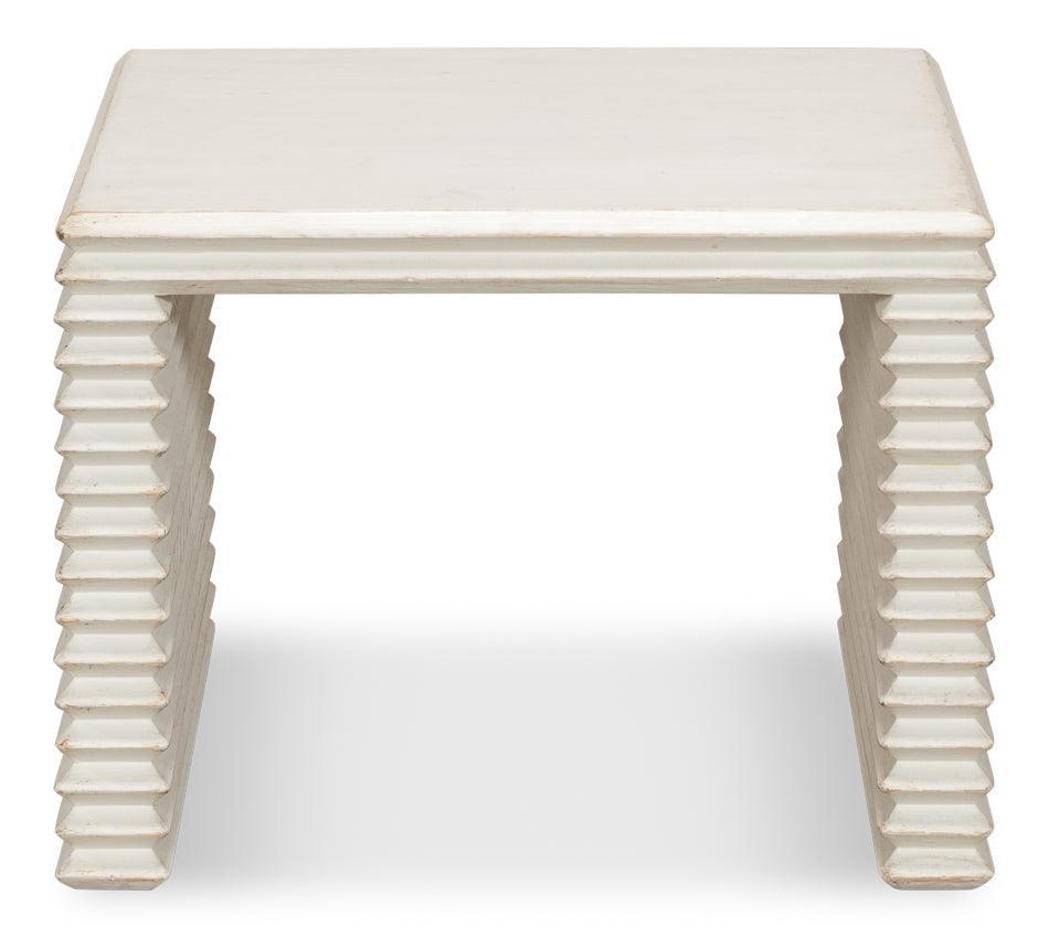Table d'appoint côtelée blanche antique