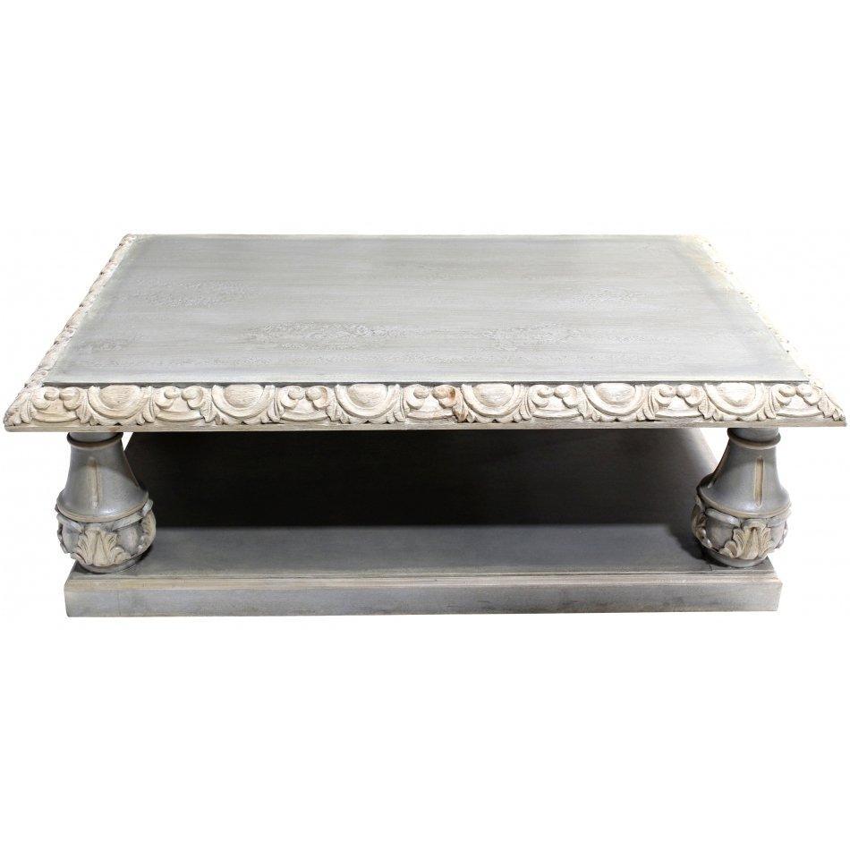 Table basse sculptée épaisse