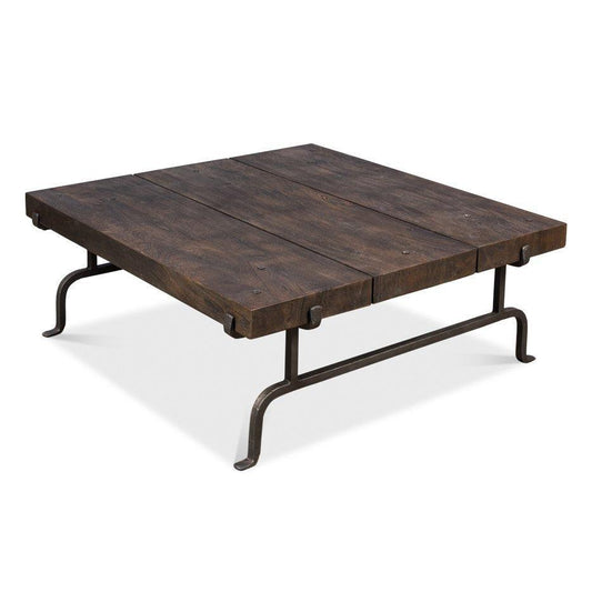 Table basse carrée rustique en planches