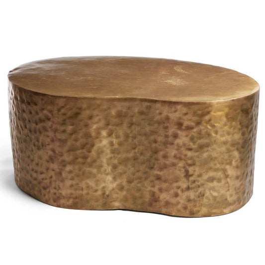 Table basse en laiton sculpté