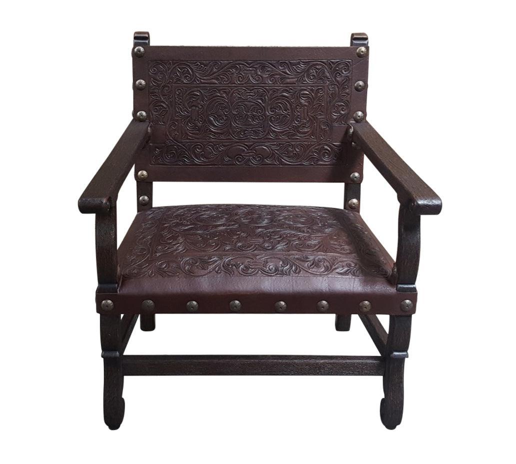Fauteuil de salon en cuir sculpté espagnol