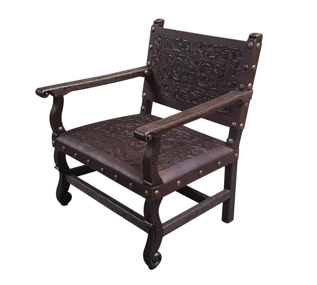 Fauteuil de salon en cuir sculpté espagnol