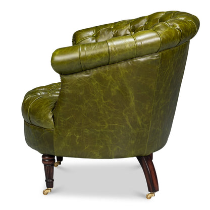 Fauteuil Chesterfield en cuir tonneau vert