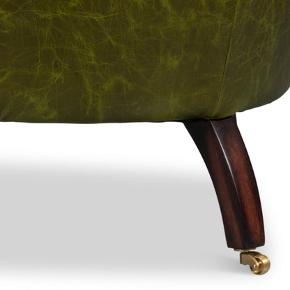 Fauteuil Chesterfield en cuir tonneau vert