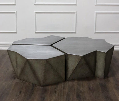 Table basse géométrique moderne en argent vieilli