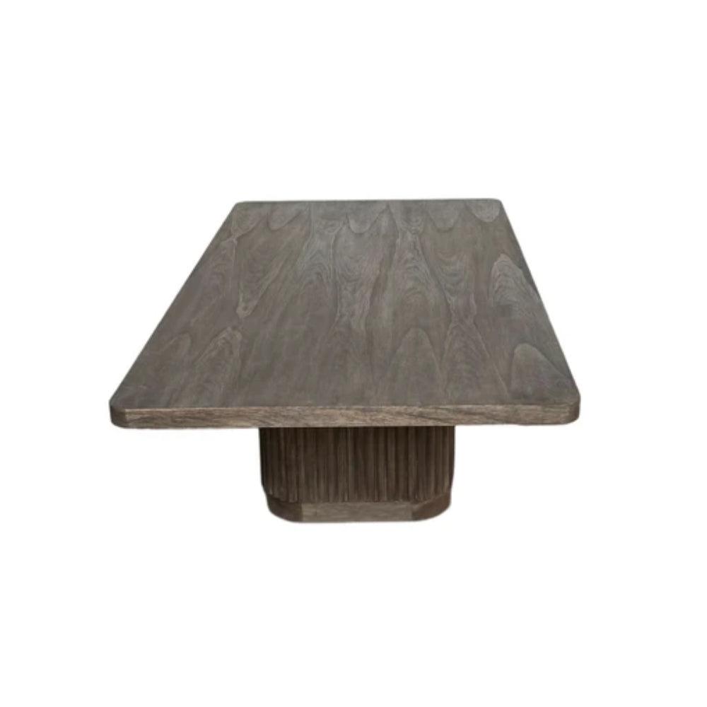 Table basse de transition en roseau