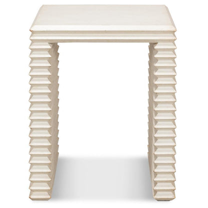 Table d'appoint blanche antique empilée