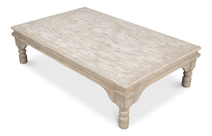 Table basse surdimensionnée en gris délavé