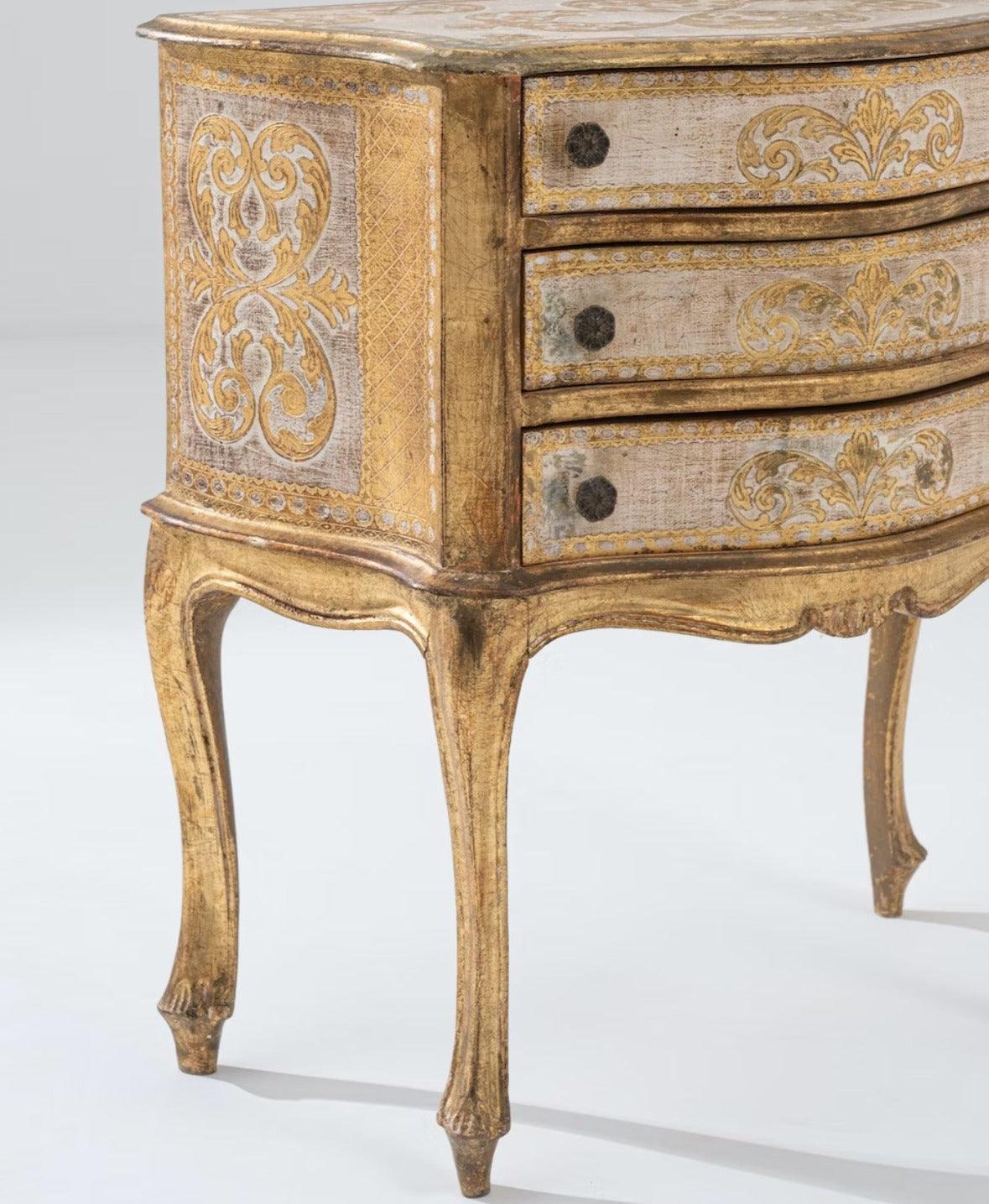 Coffre vintage de la Renaissance italienne